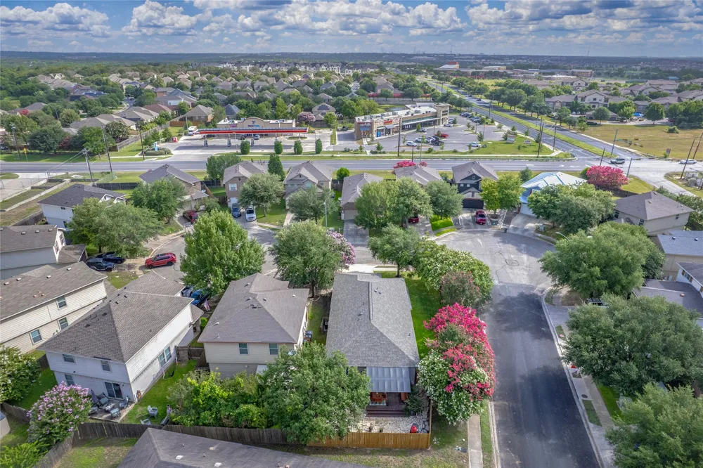 101 Texas Ash Cove Manchaca, TX 78652