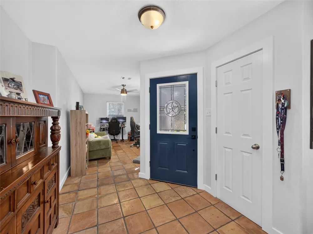 101 Texas Ash Cove Manchaca, TX 78652