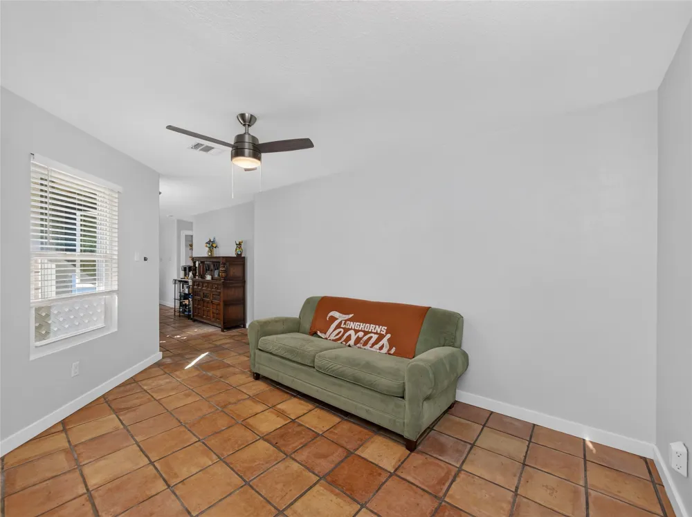 101 Texas Ash Cove Manchaca, TX 78652