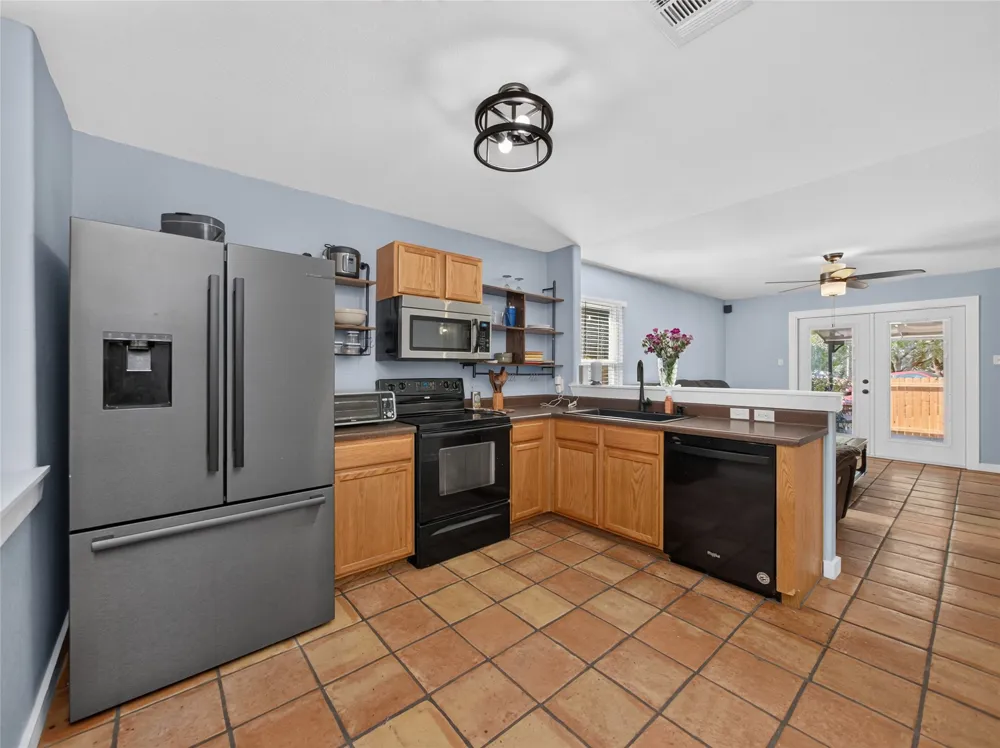101 Texas Ash Cove Manchaca, TX 78652