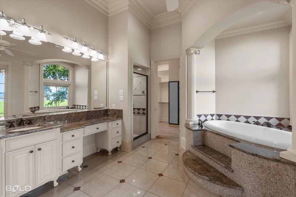10099 Ferry Lake Road Oil City, LA 71061