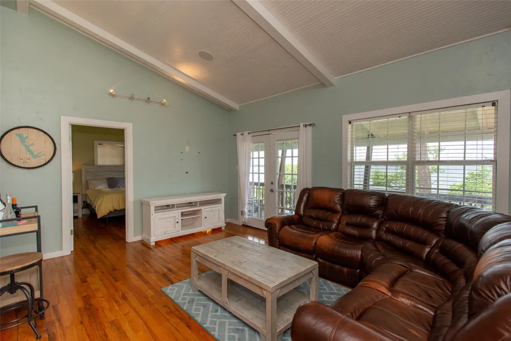 116 Isle Of View Drive Tool, TX 75143
