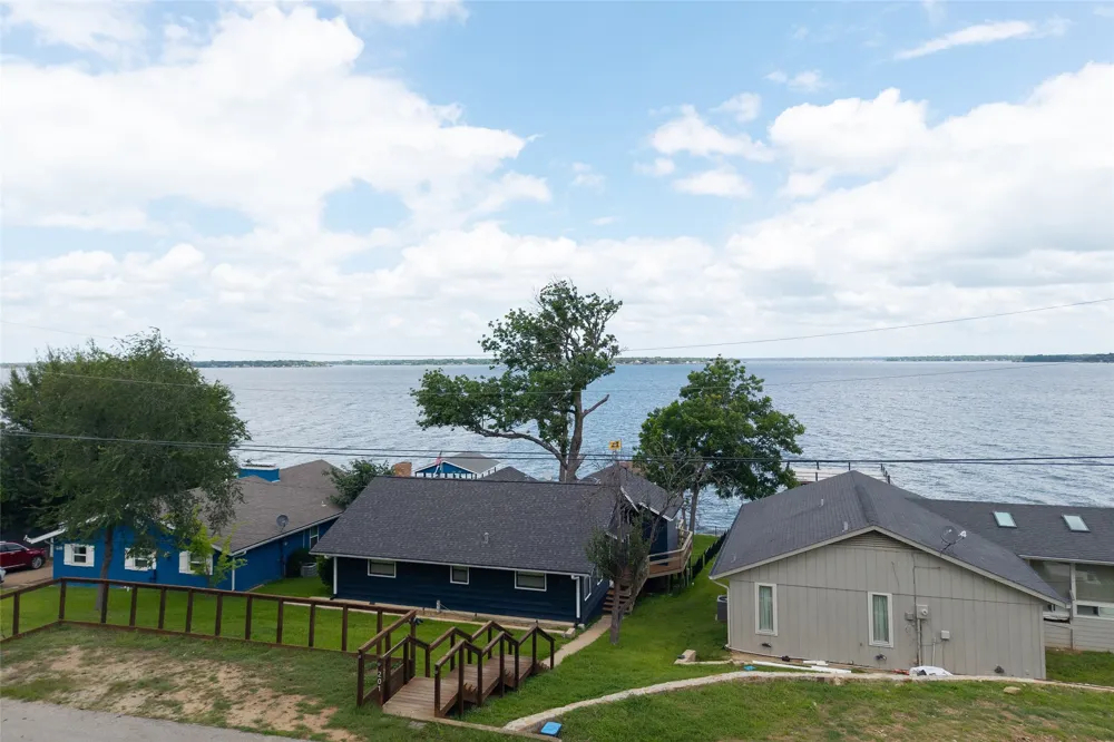 116 Isle Of View Drive Tool, TX 75143