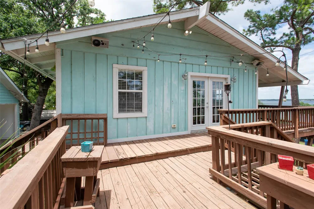 116 Isle Of View Drive Tool, TX 75143