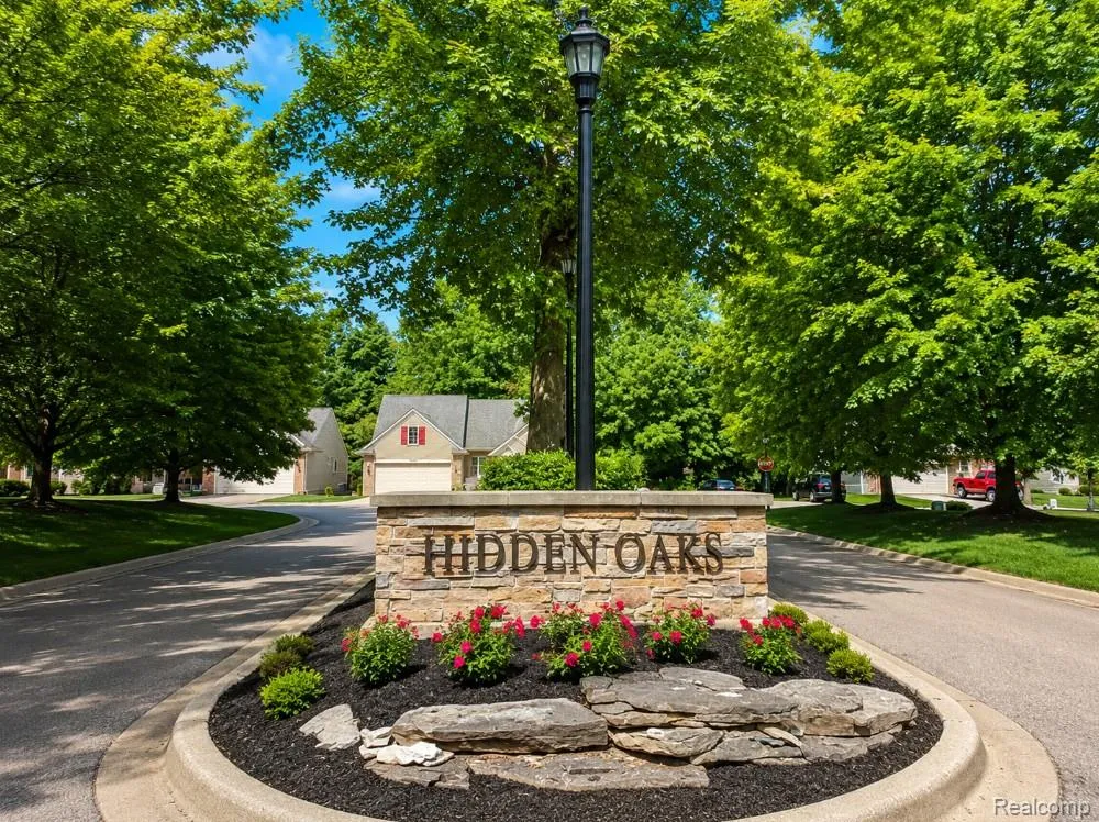 11449 Hidden Oaks Drive Vienna Charter Township, MI 48420