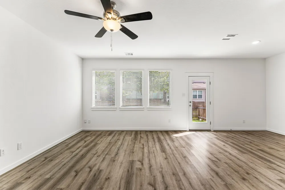 600 PEARLY EYE DRIVE #C Pflugerville, TX 78660