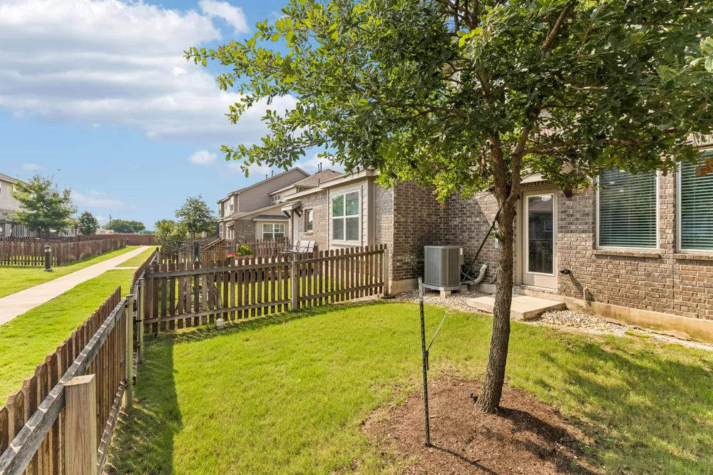 600 PEARLY EYE DRIVE #C Pflugerville, TX 78660