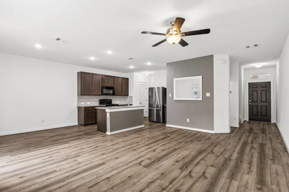 600 PEARLY EYE DRIVE #C Pflugerville, TX 78660