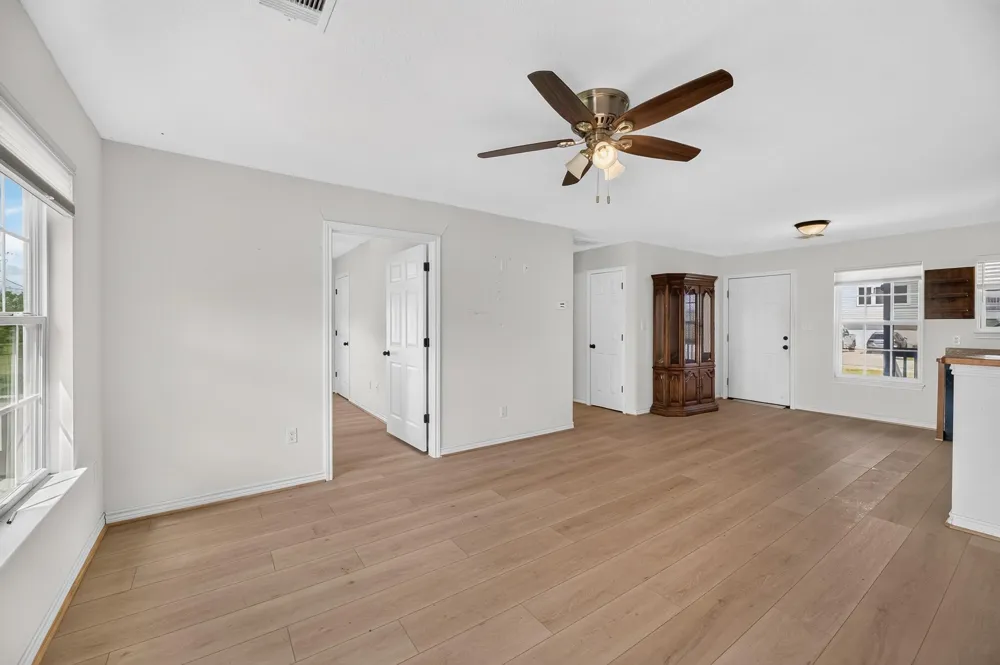570 Stovall Drive Palacios, TX 77465