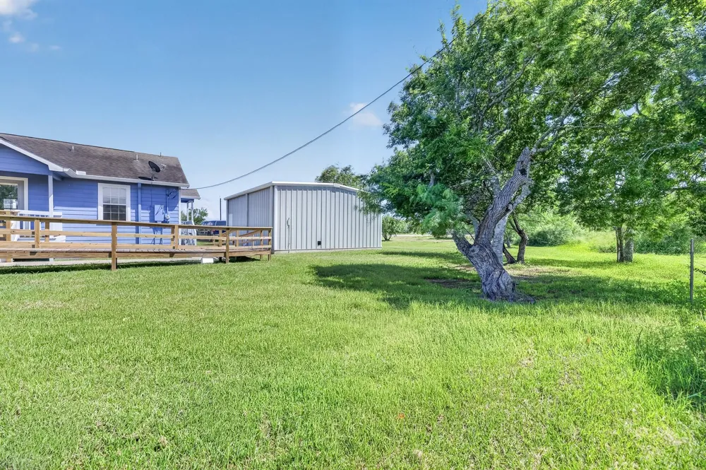 570 Stovall Drive Palacios, TX 77465