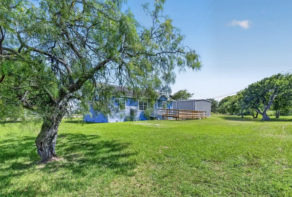 570 Stovall Drive Palacios, TX 77465