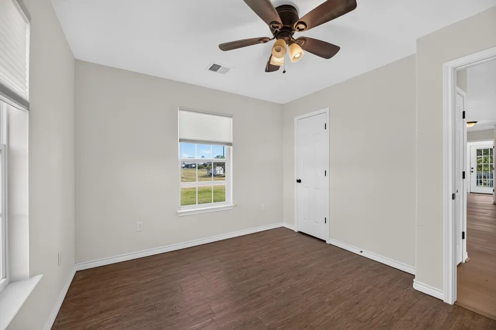 570 Stovall Drive Palacios, TX 77465