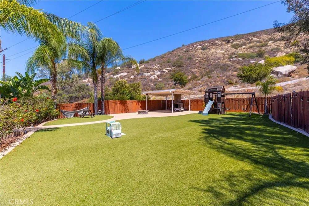 24384 Rutherford Ramona, CA 92065