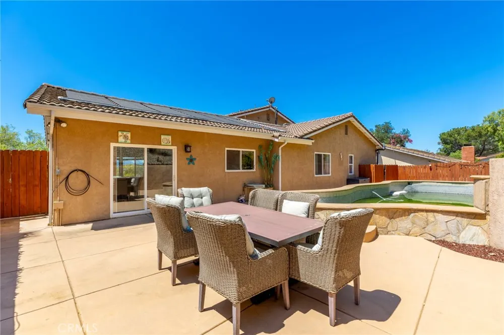 24384 Rutherford Ramona, CA 92065