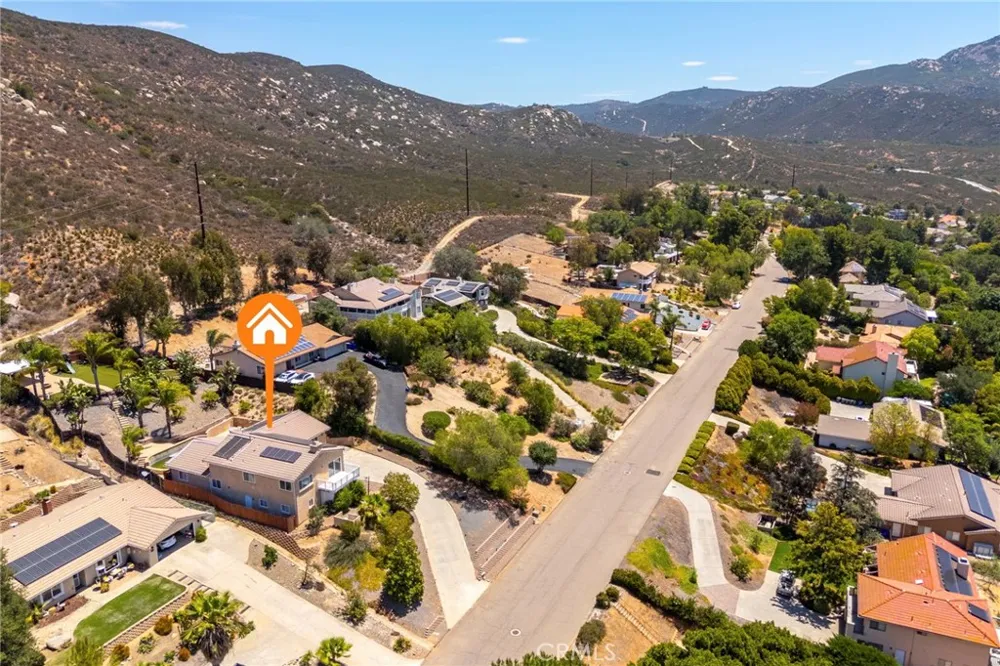 24384 Rutherford Ramona, CA 92065