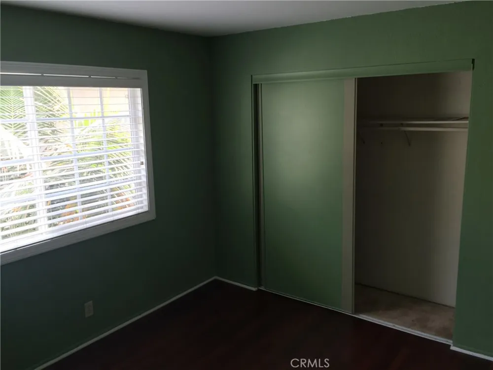 990 Trabuco Costa Mesa, CA 92627
