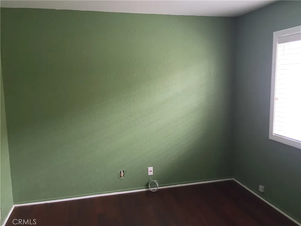 990 Trabuco Costa Mesa, CA 92627