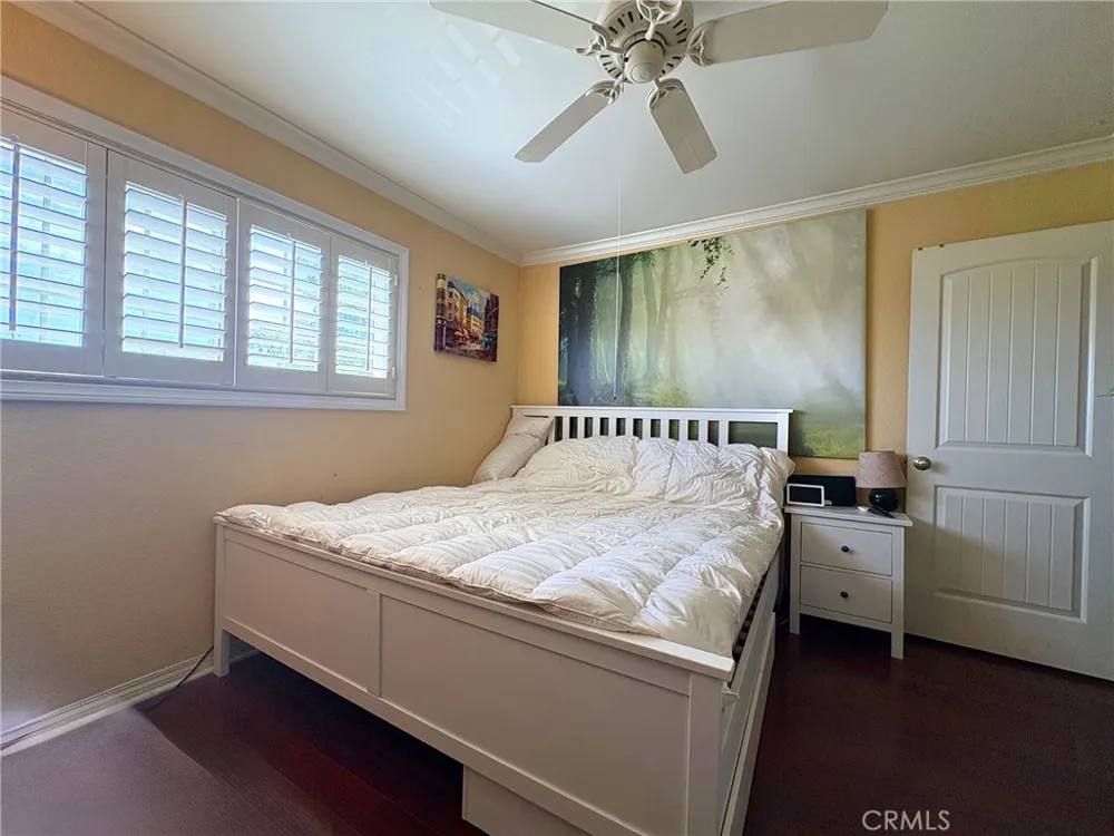 990 Trabuco Costa Mesa, CA 92627