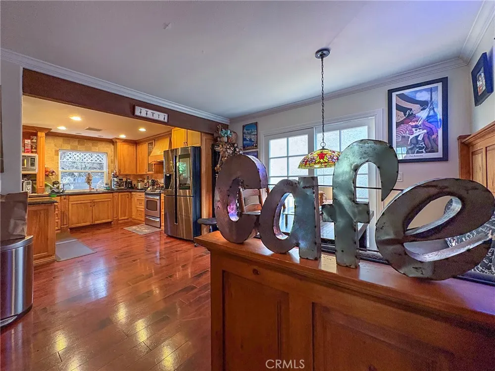 990 Trabuco Costa Mesa, CA 92627