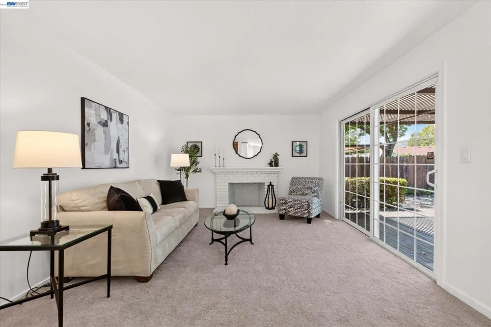 3454 Cumberland Gap Ct Pleasanton, CA 94588