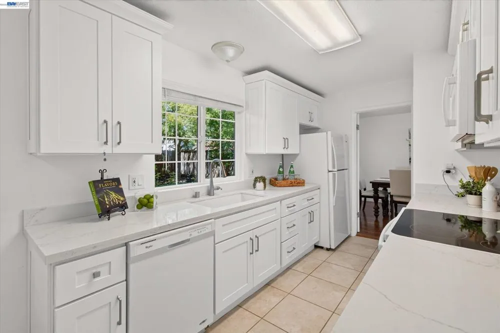 3454 Cumberland Gap Ct Pleasanton, CA 94588