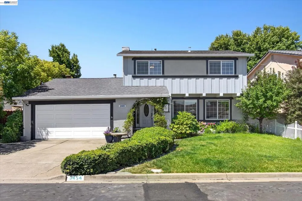 3454 Cumberland Gap Ct Pleasanton, CA 94588