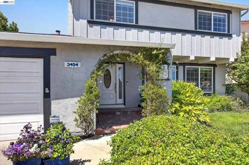 3454 Cumberland Gap Ct Pleasanton, CA 94588