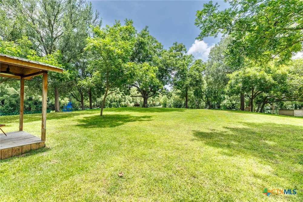 22 Goodwin (Road) Lane Gonzales, TX 78629