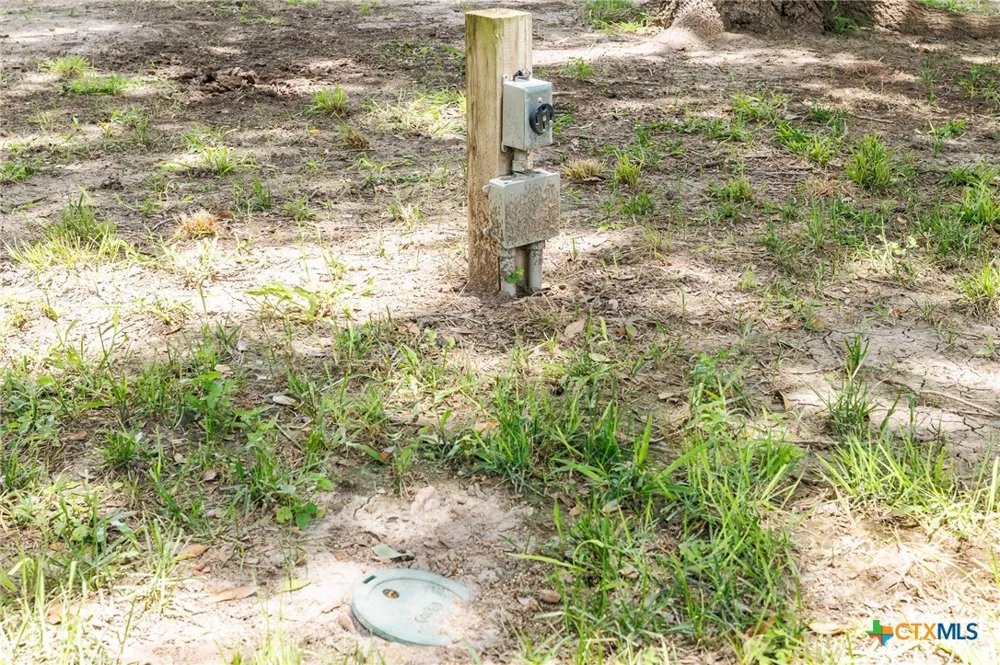 22 Goodwin (Road) Lane Gonzales, TX 78629