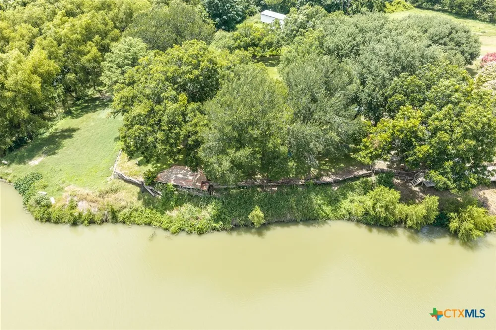 22 Goodwin (Road) Lane Gonzales, TX 78629