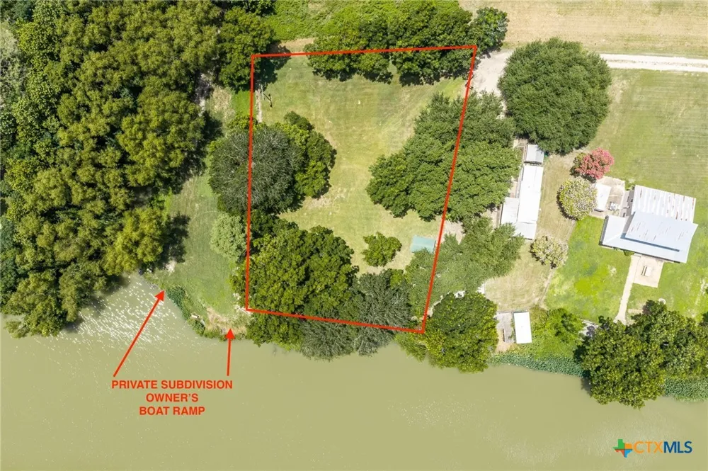 22 Goodwin (Road) Lane Gonzales, TX 78629