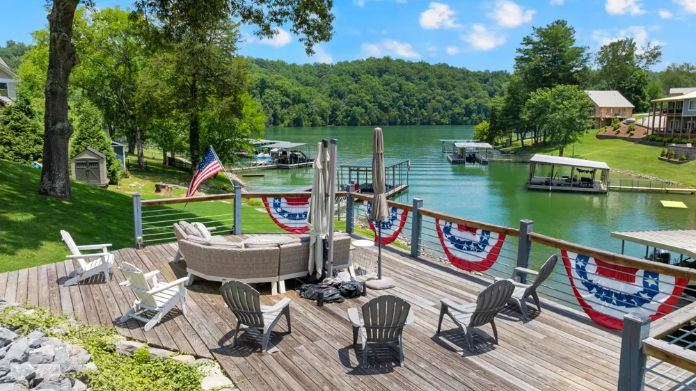 814 Shasteen Hollow Rd Lynchburg, TN 37352