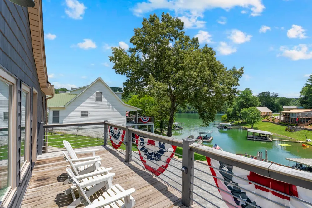 814 Shasteen Hollow Rd Lynchburg, TN 37352