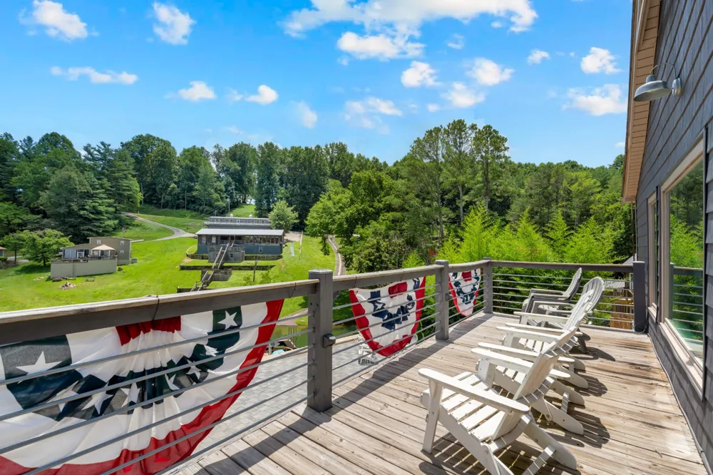814 Shasteen Hollow Rd Lynchburg, TN 37352