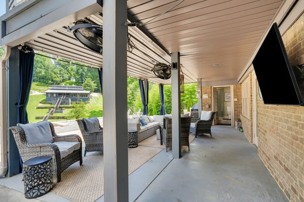 814 Shasteen Hollow Rd Lynchburg, TN 37352