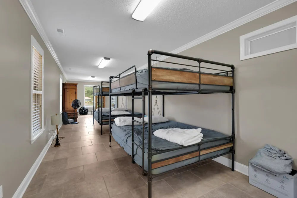 814 Shasteen Hollow Rd Lynchburg, TN 37352