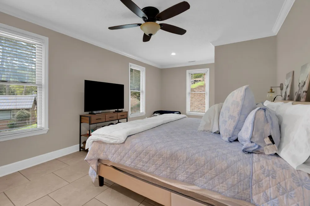 814 Shasteen Hollow Rd Lynchburg, TN 37352