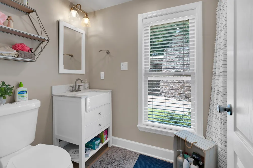 814 Shasteen Hollow Rd Lynchburg, TN 37352