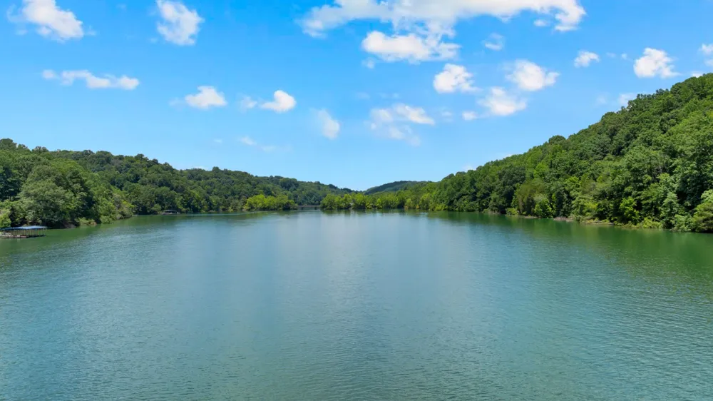 814 Shasteen Hollow Rd Lynchburg, TN 37352
