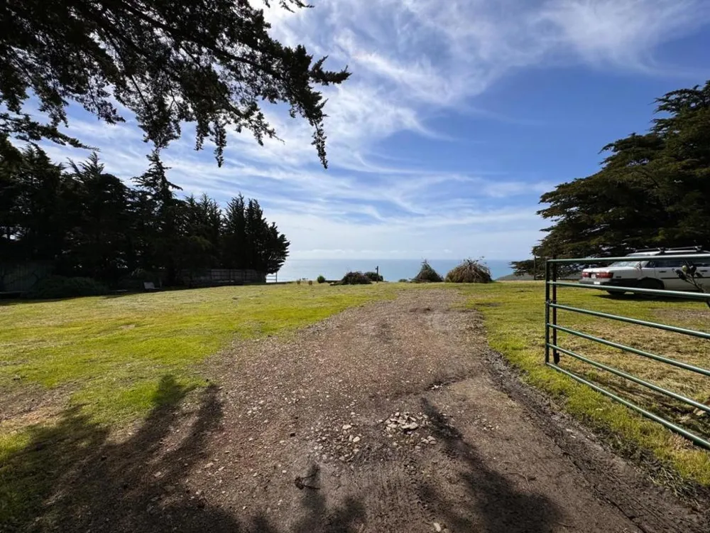 47011 Clear Ridge Road Big Sur, CA 93920