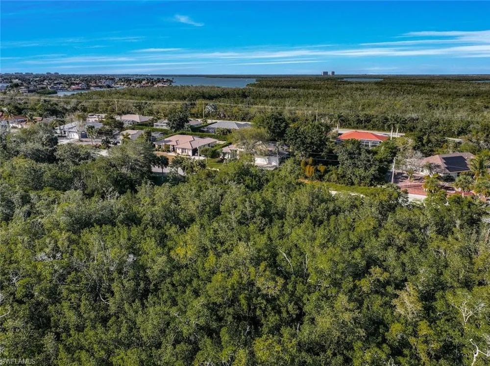 2031 Sheffield Avenue Marco Island, FL 34145
