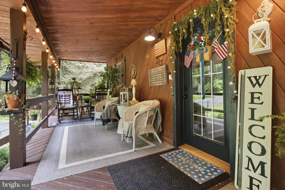 313 LONG JOHN SILVER Du Bois, PA 15801