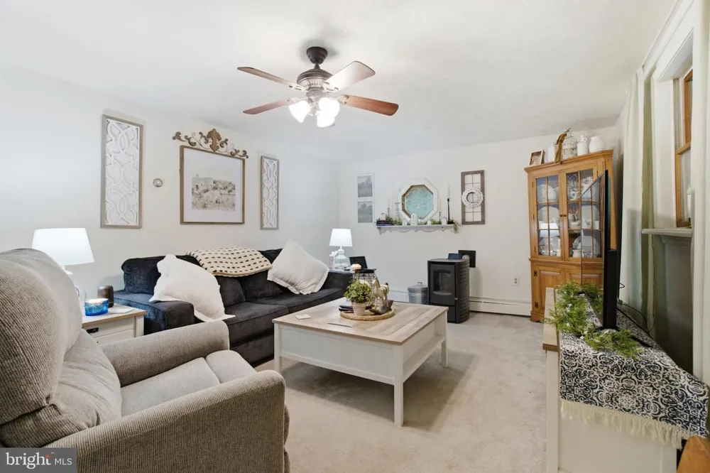 313 LONG JOHN SILVER Du Bois, PA 15801
