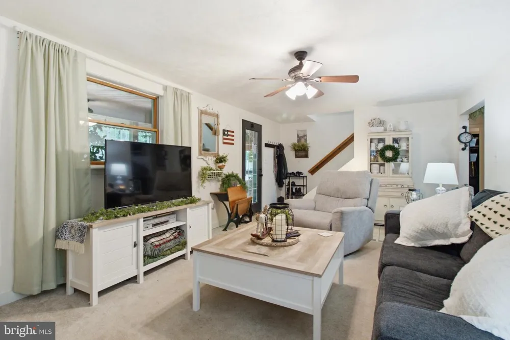 313 LONG JOHN SILVER Du Bois, PA 15801