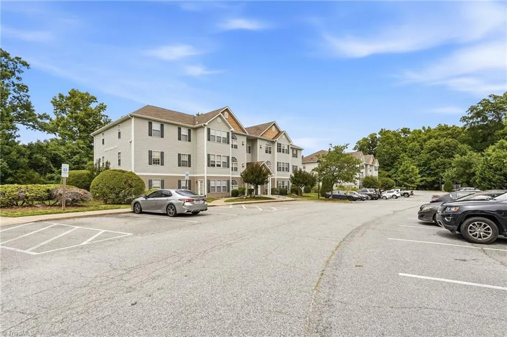 6117 Hedgecock Circle #2D High Point, NC 27265