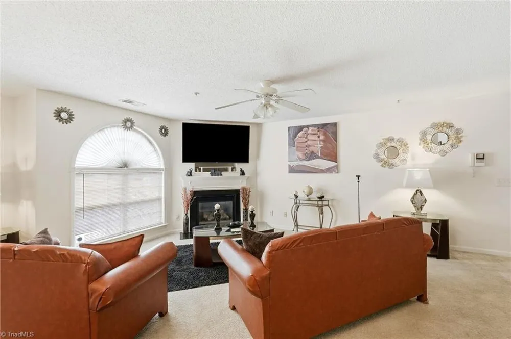 6117 Hedgecock Circle #2D High Point, NC 27265