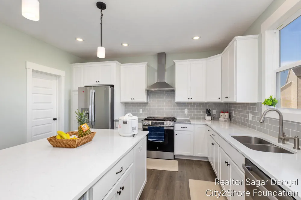 5961 Claymont Court SE Caledonia Township, MI 49316