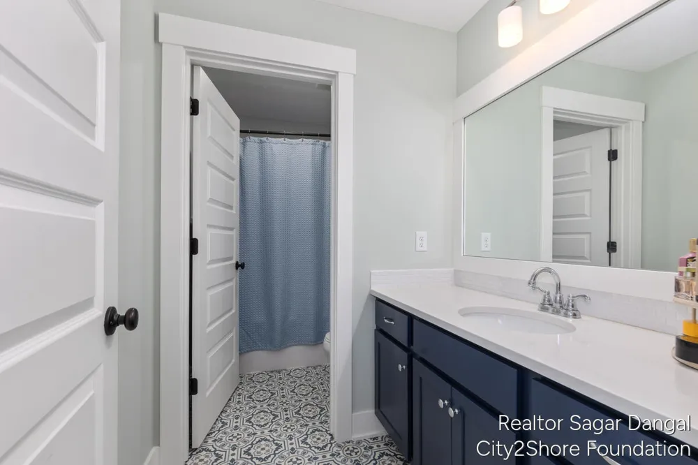5961 Claymont Court SE Caledonia Township, MI 49316