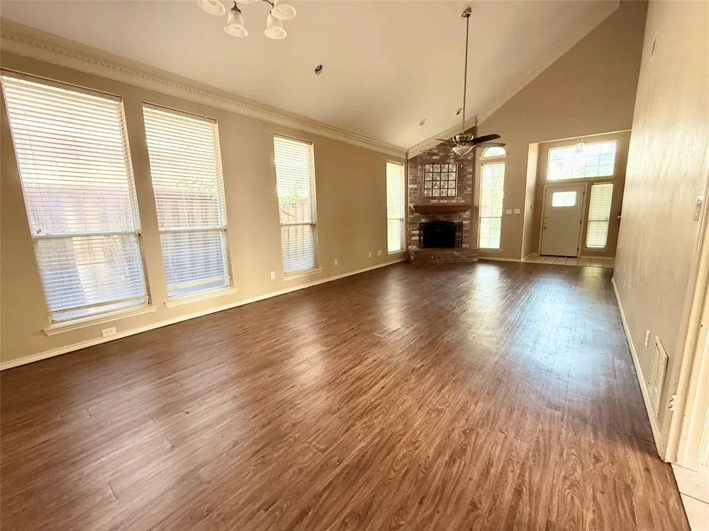 8902 Bayshore Lane Rowlett, TX 75088