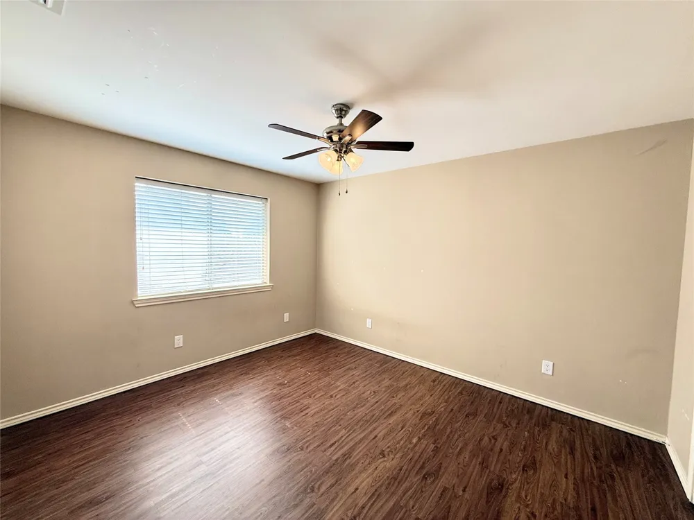 8902 Bayshore Lane Rowlett, TX 75088